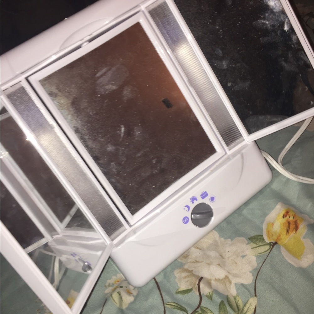 Make up mirror